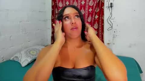 LUISA online show from May 3, 11:05 am