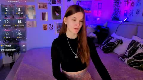 Snapshot of amber_rogerss chatting on April 29, 5:44 am Amber online show from April 29, 5:44 am