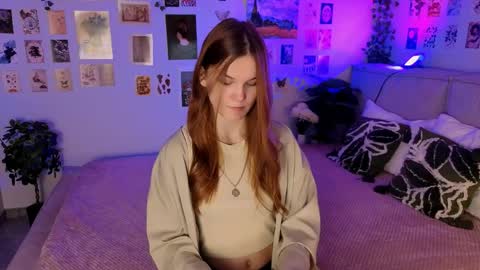 Snapshot of amber_rogerss chatting on May 4, 5:47 am Amber online show from May 4, 5:47 am