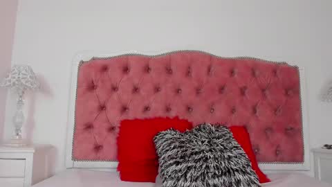 Snapshot of amber_roose75 chatting on September 9, 12:26 pm julieta  online show from September 9, 12:26 pm