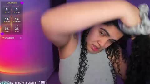 Snapshot of amber_smith20 chatting on August 4, 11:07 pm find me here --- online show from August 4, 11:07 pm
