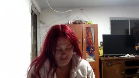Snapshot of amber_squirtx chatting on July 13, 4:15 am amber_squirtx online show from July 13, 4:15 am