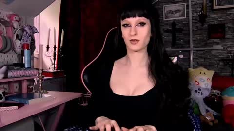 DEMONESS AMBER 666 online show from September 15, 9:04 pm