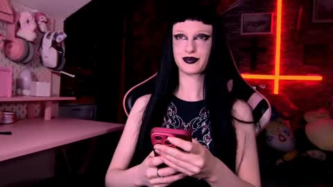 Snapshot of amberangel666 chatting on May 31, 3:36 am DEMONESS AMBER 666 online show from May 31, 3:36 am