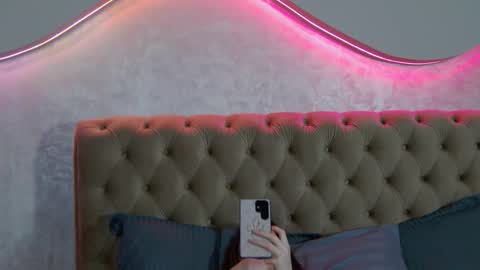 Snapshot of amberbloomxx chatting on February 10, 6:01 pm Amber online show from February 10, 6:01 pm