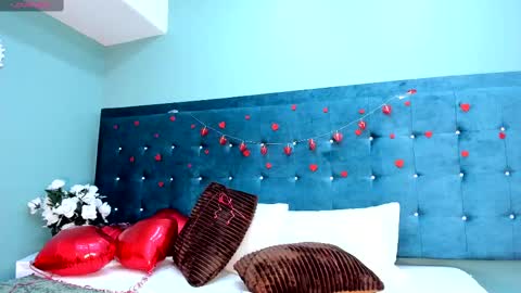 Amber Collins online show from February 15, 11:39 am