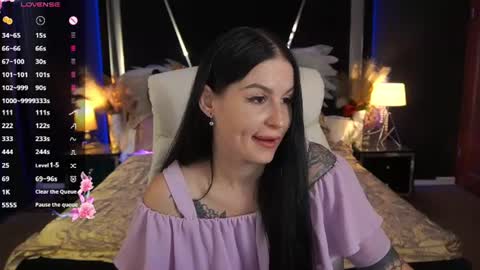 Snapshot of amberdismond chatting on July 1, 5:53 am Anna online show from July 1, 5:53 am