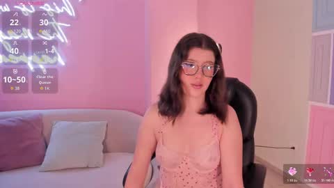 Snapshot of amberfarrell chatting on February 13, 8:16 pm Amber online show from February 13, 8:16 pm