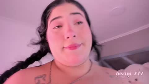 Snapshot of amberinihoffman chatting on July 17, 11:39 am Amber online show from July 17, 11:39 am