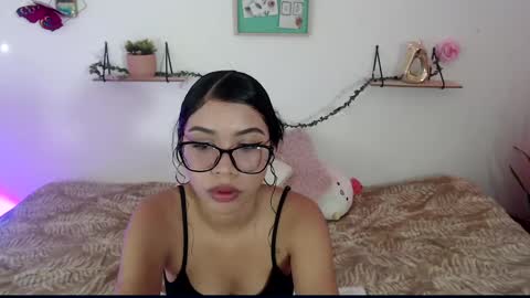 Amber Jeong online show from January 4, 1:52 am