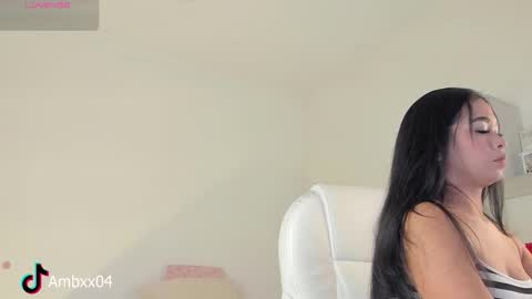 Amber online show from December 22, 12:24 pm