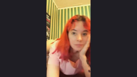 Snapshot of amberrrdolll chatting on May 4, 11:01 pm amberrrdolll online show from May 4, 11:01 pm