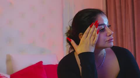 Amberseyes online show from April 4, 7:06 am