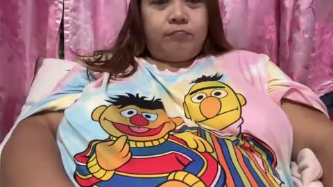 Snapshot of ambisyosa_moore chatting on May 21, 12:56 pm Marie online show from May 21, 12:56 pm
