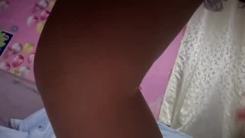 Snapshot of ambisyosa_moore chatting on June 9, 5:57 pm Marie online show from June 9, 5:57 pm