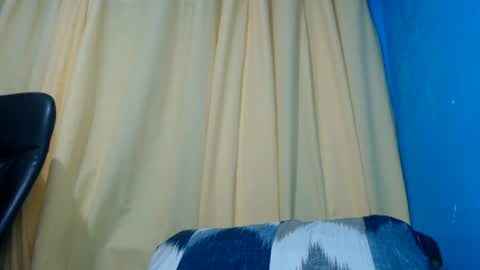 Snapshot of ambisyosa_moore chatting on July 19, 4:54 pm Marie online show from July 19, 4:54 pm