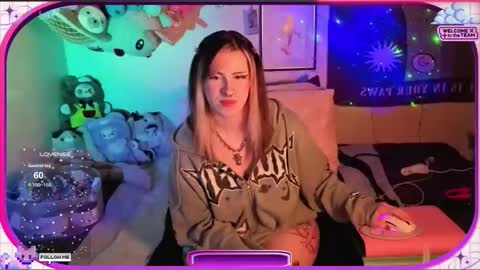 Ambrosia online show from May 14, 7:15 am