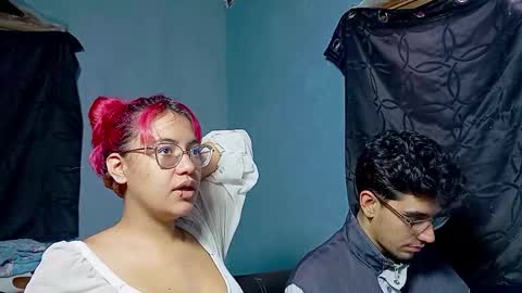 Snapshot of ameli_and_lucas chatting on September 30, 3:50 pm Amelia Lucas online show from September 30, 3:50 pm