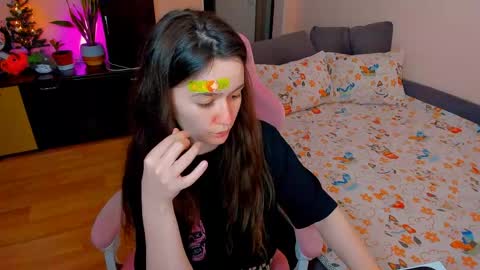 Snapshot of ameli_moon chatting on April 20, 3:48 pm Eileen online show from April 20, 3:48 pm