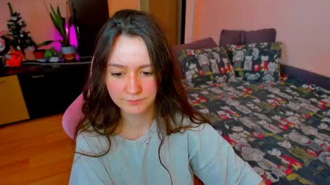 Snapshot of ameli_moon chatting on May 15, 12:45 pm Eileen online show from May 15, 12:45 pm