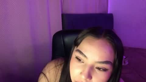 Snapshot of amelia___hall chatting on August 3, 2:54 pm Amelia online show from August 3, 2:54 pm