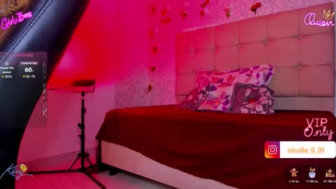 amelia_ferrerx online show from January 16, 6:28 am