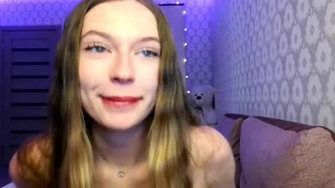 Snapshot of amelia_murmeow chatting on May 4, 9:11 pm amelia_murmeow online show from May 4, 9:11 pm