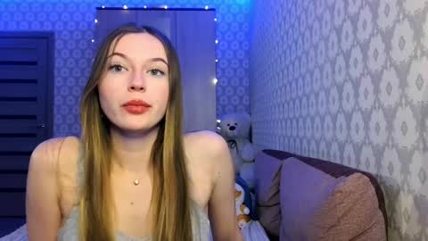 Snapshot of amelia_murmeow chatting on May 19, 8:37 pm amelia_murmeow online show from May 19, 8:37 pm