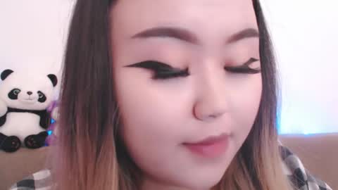 Snapshot of amelia_sunlight chatting on April 22, 3:24 pm Amelia online show from April 22, 3:24 pm