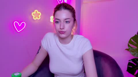 Amelia online show from April 6, 4:46 am