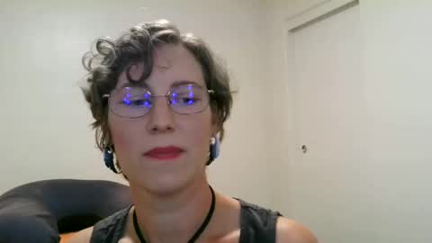 Ameliaishka online show from September 20, 3:40 am