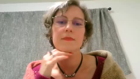 Ameliaishka online show from October 3, 4:09 am