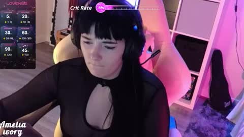 ameliaivory online show from October 2, 4:19 am