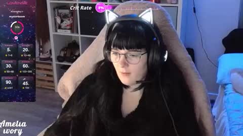 ameliaivory online show from October 15, 6:46 am