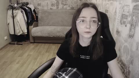 Snapshot of ameliakamishiro chatting on January 8, 5:15 pm Amelia online show from January 8, 5:15 pm