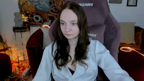 Snapshot of ameliamalina chatting on February 9, 5:19 am Amelia online show from February 9, 5:19 am