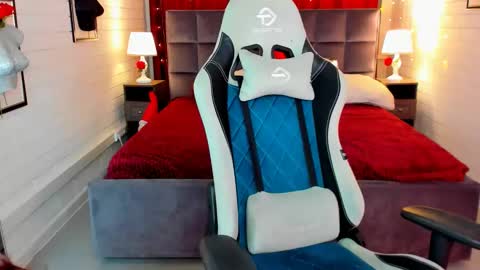 Amelia online show from March 3, 5:09 am