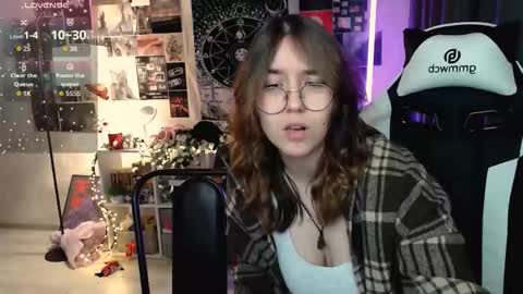 Snapshot of ameliameadd chatting on October 28, 9:24 am Amelia online show from October 28, 9:24 am