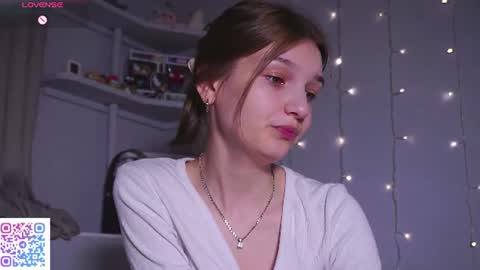 Snapshot of ameliami chatting on July 12, 7:32 am Amelia online show from July 12, 7:32 am