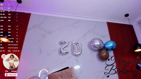 Snapshot of amelie_leigh chatting on January 25, 8:00 am Alejandra online show from January 25, 8:00 am