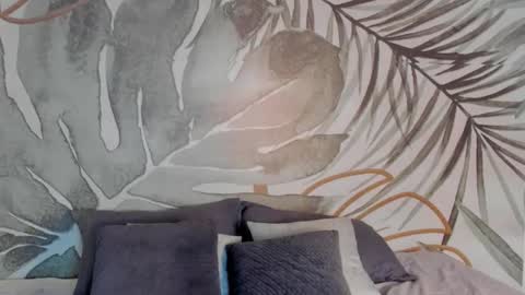 Amelie online show from October 20, 4:02 am