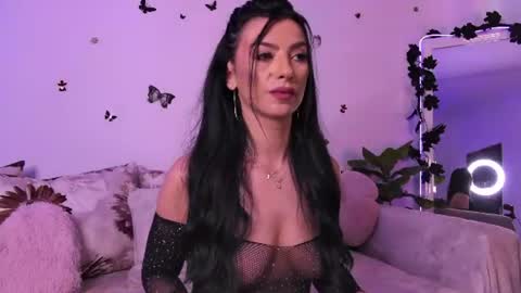AmelieReeaa online show from June 21, 3:25 pm