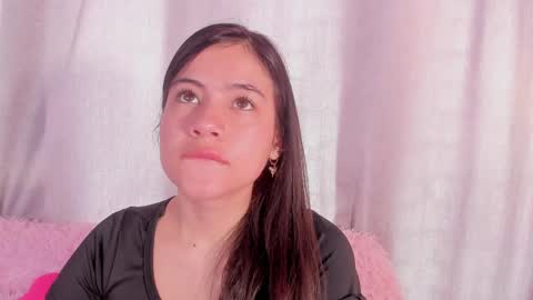 Amelia online show from April 5, 3:31 pm