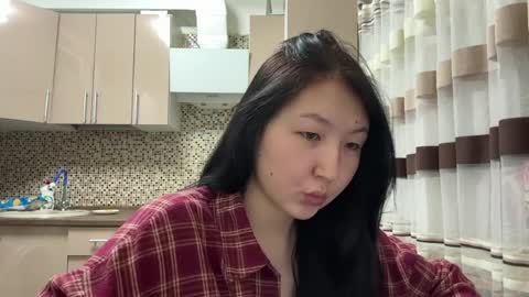 Snapshot of ameliya_kim chatting on April 4, 9:34 pm Ameliya online show from April 4, 9:34 pm
