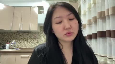 Snapshot of ameliya_kim chatting on April 27, 9:13 pm Ameliya online show from April 27, 9:13 pm