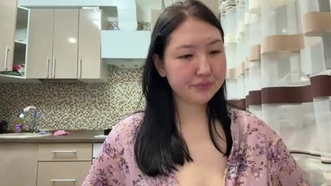 Snapshot of ameliya_kim chatting on April 29, 9:21 pm Ameliya online show from April 29, 9:21 pm
