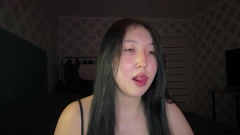 Snapshot of ameliya_kim chatting on May 16, 9:24 pm Ameliya online show from May 16, 9:24 pm