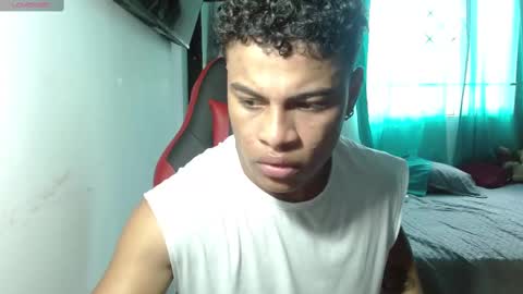 Snapshot of america_27 chatting on December 24, 8:27 pm AMILCAR online show from December 24, 8:27 pm
