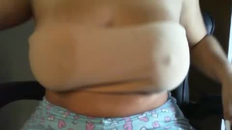 Mari online show from February 26, 4:06 pm