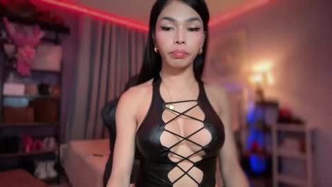 AMETHYST look at my BIO online show from May 31, 7:04 pm